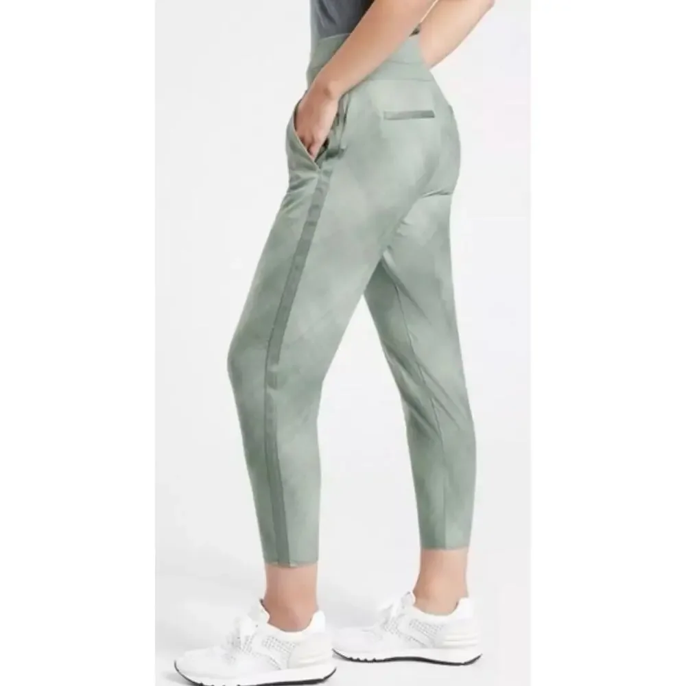 Athleta Nolita Slim Tapered Printed Crop Pant